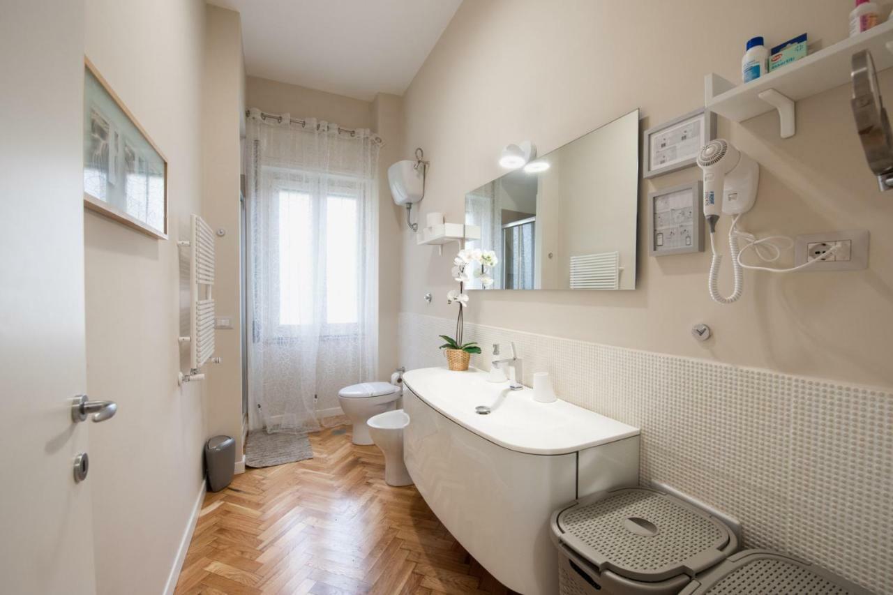 Grandapartments Via Merliani Napoli Exteriör bild